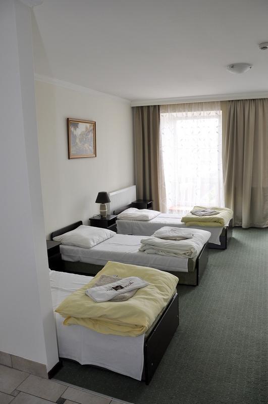 Stary Dwor Bed and Breakfast Żywiec Buitenkant foto